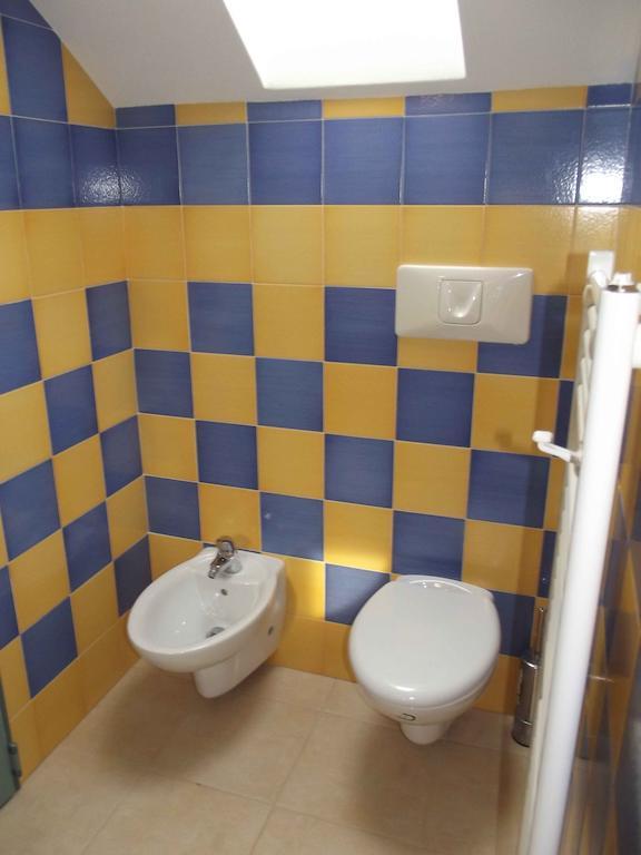 سيبورجا B&B L'Intrigante الغرفة الصورة